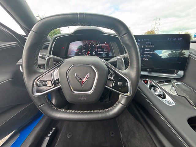Used 2024 Chevrolet Corvette Stingray Coupe w/ 1LT RWD image 18