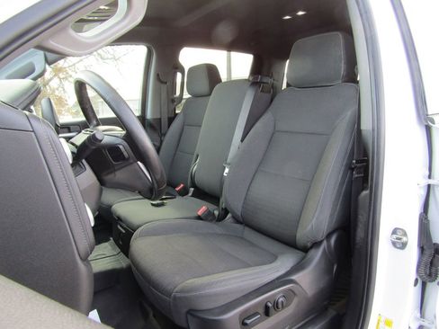 Used 2020 GMC Sierra 1500 Elevation w/ Elevation Value Package image 18