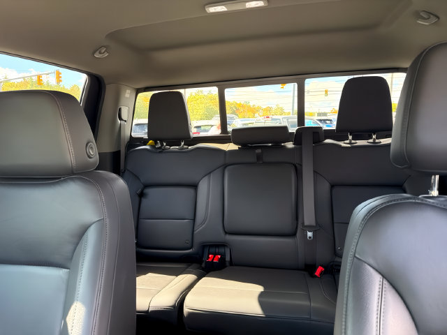 Used 2025 Chevrolet Silverado 2500 LT w/ Trail Boss Package AWD/4WD image 18