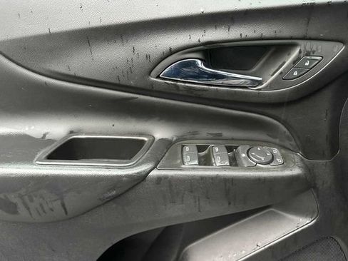 Used 2022 Chevrolet Equinox LT image 9