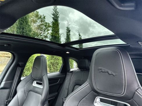 New 2026 Jaguar F-PACE R-Dynamic S image 19