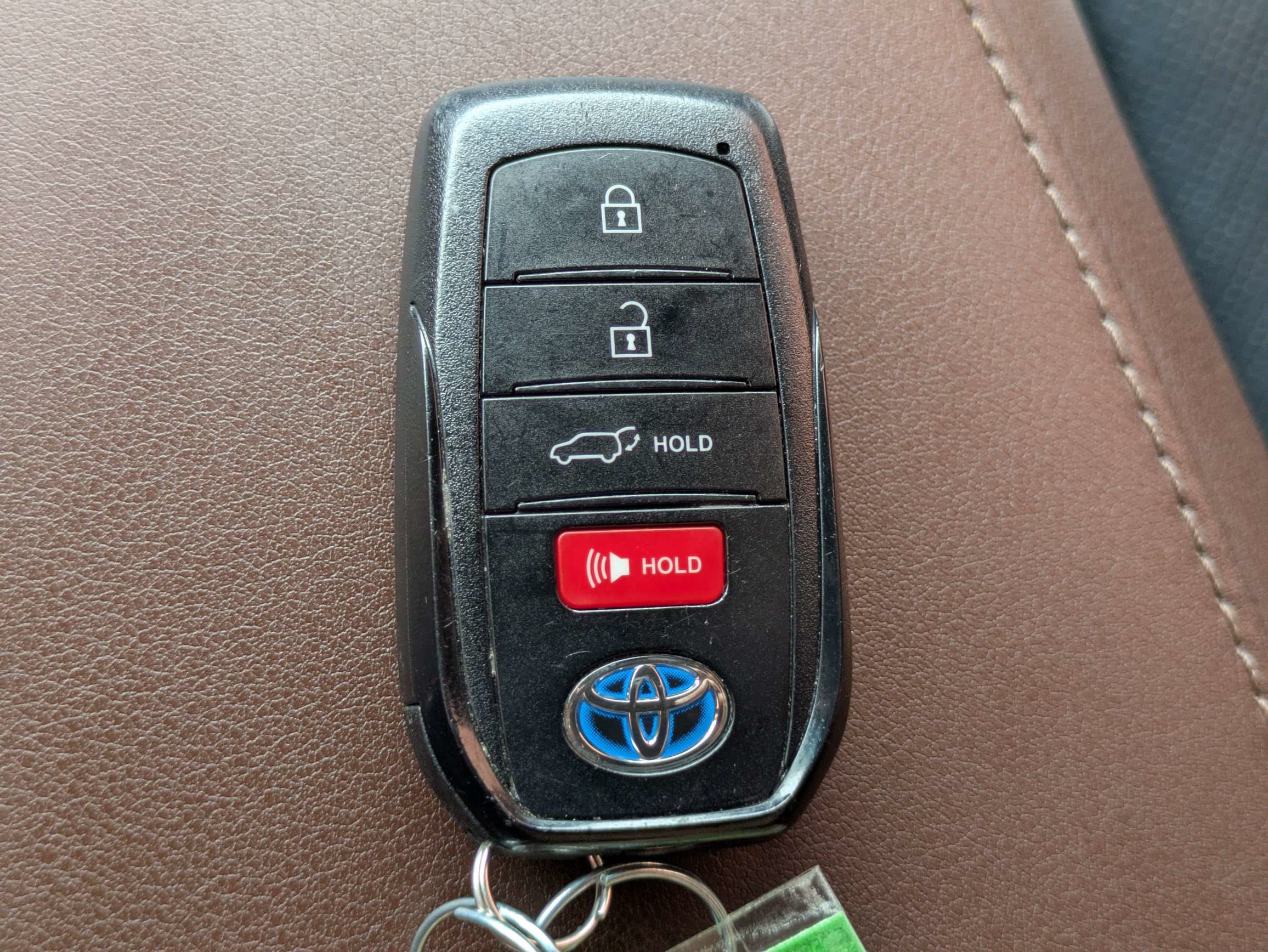 Used 2021 Toyota Venza Limited AWD/4WD image 32