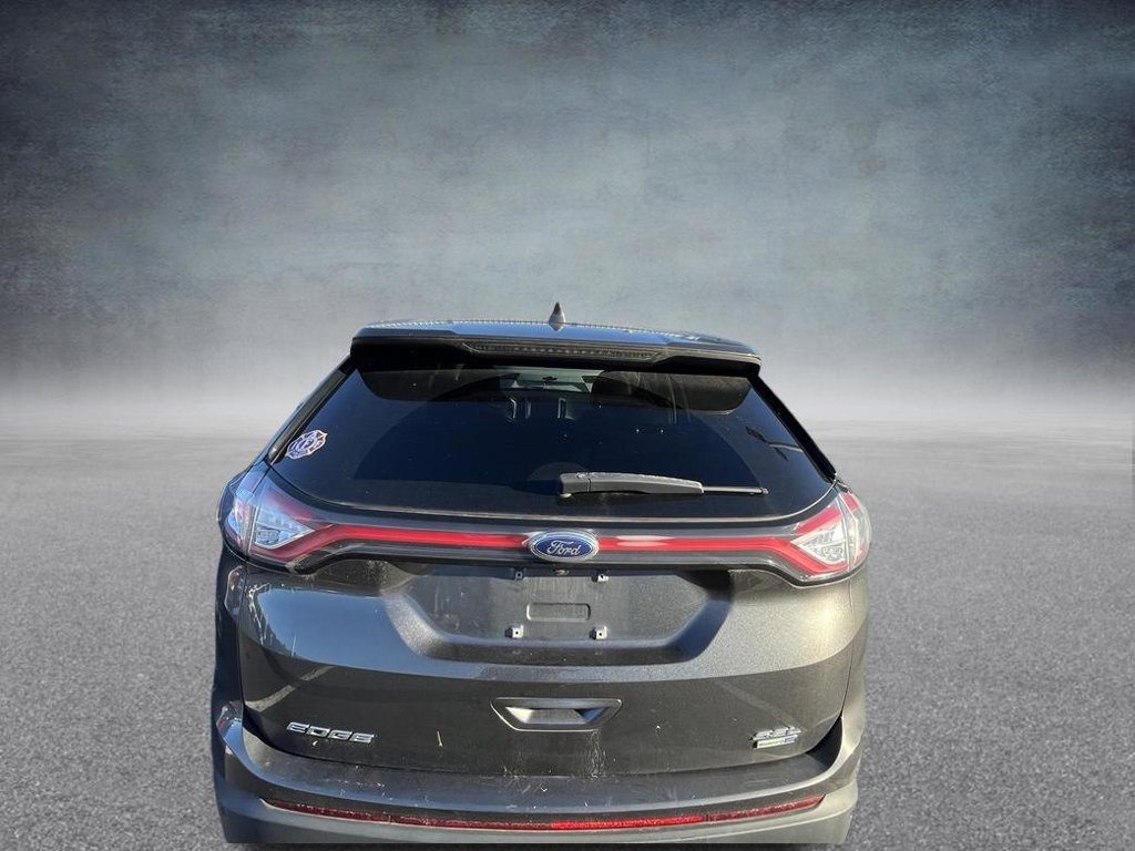 Used 2018 Ford Edge SEL w/ Equipment Group 201A AWD/4WD image 7