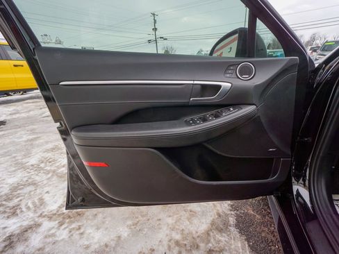 Used 2020 Hyundai Sonata Limited image 15