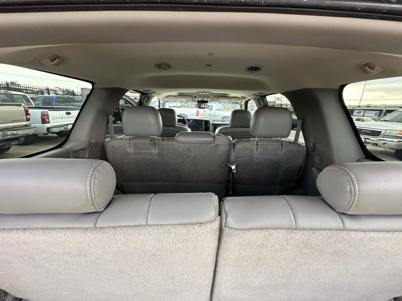 Used 2004 Chevrolet Tahoe LT w/ LT Preferred Equipment Group AWD/4WD image 83