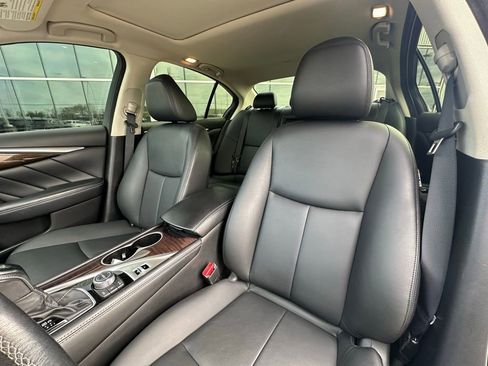 Used 2019 INFINITI Q50 Luxe w/ Cargo Package (L96) image 11