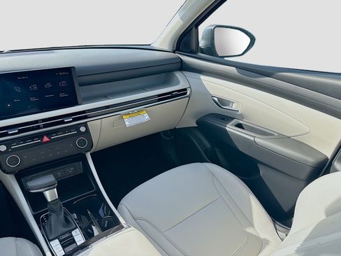 New 2026 Hyundai Tucson SEL FWD image 16