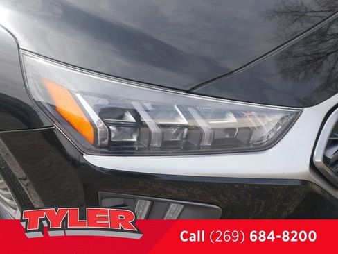 Used 2022 Hyundai Ioniq SEL image 10