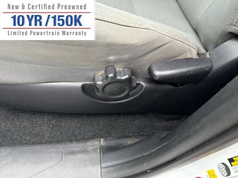 Used 2019 Toyota Tacoma SR5 image 16