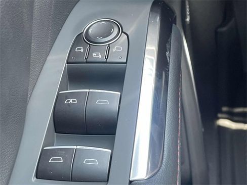 New 2026 Chevrolet Traverse RS w/ LPO, Floor Liner Package image 13