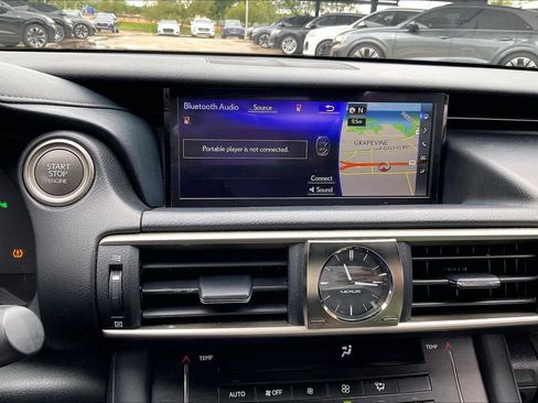 Used 2018 Lexus IS 300 F Sport w/ F Sport Package RWD image 32
