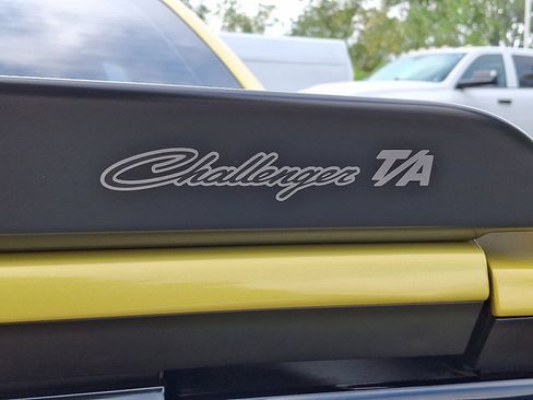 Used 2021 Dodge Challenger R/T Scat Pack w/ T/A Package image 14