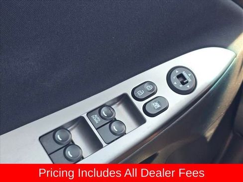 Used 2017 Hyundai Accent SE FWD image 19