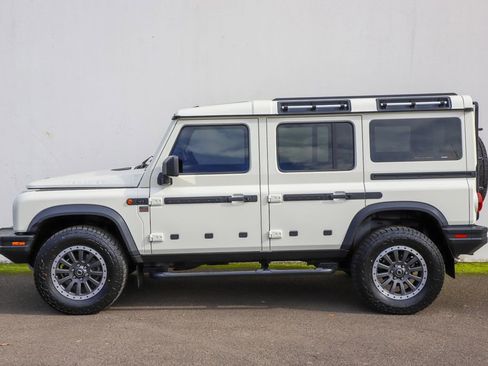 Used 2024 INEOS Grenadier Fieldmaster Edition image 19