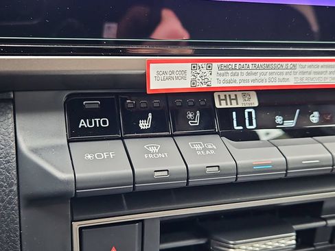 New 2026 Toyota Camry XSE AWD/4WD image 12