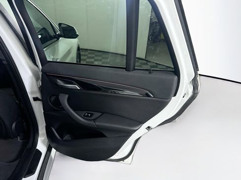 Used 2021 BMW X1 xDrive28i w/ Premium Package image 30