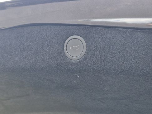 Used 2025 Tesla Model 3 Long Range RWD image 18