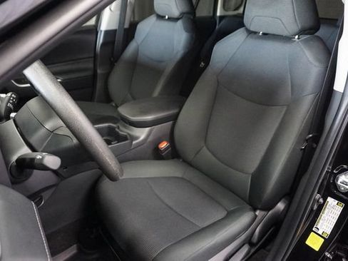 Used 2025 Toyota RAV4 LE FWD image 8