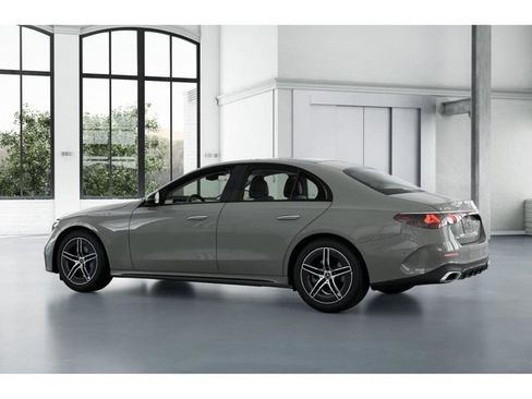 New 2026 Mercedes-Benz E 350 4MATIC Sedan image 31