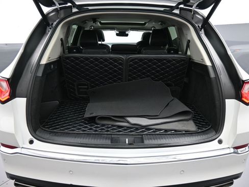 Certified 2024 Acura MDX SH-AWD w/ Technology Package image 23