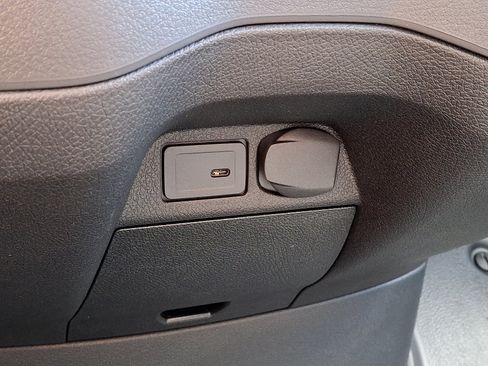 Used 2024 Mercedes-Benz Sprinter 144 Cargo image 25