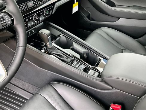 New 2026 Honda Accord Touring image 7