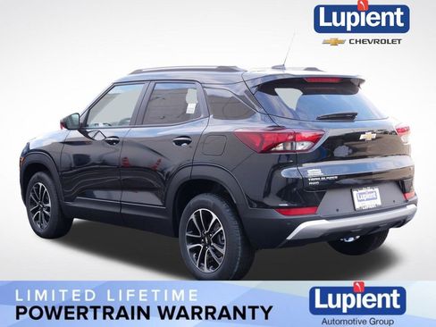 New 2026 Chevrolet TrailBlazer LT w/ Convenience Package image 9