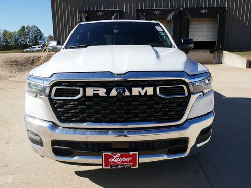 New 2025 RAM 1500 Big Horn image 10