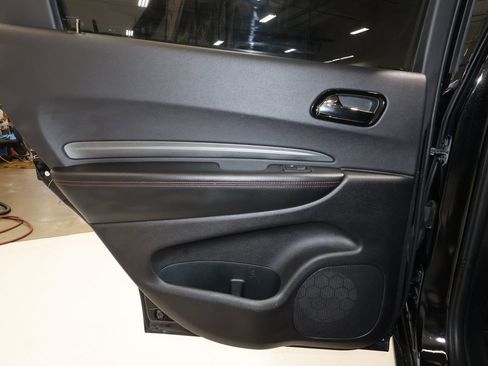 Used 2025 Dodge Durango GT AWD/4WD image 21