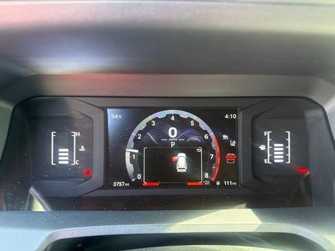 Used 2025 Toyota 4Runner SR5 AWD/4WD image 14