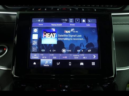 New 2025 Jeep Grand Cherokee Laredo X w/ Luxury Tech Group I image 18