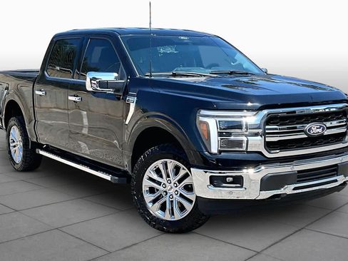 Used 2025 Ford F150 Lariat w/ Equipment Group 501A Mid AWD/4WD image 5