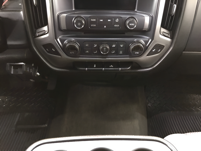 Used 2018 Chevrolet Silverado 1500 LT w/ All Star Edition AWD/4WD image 13