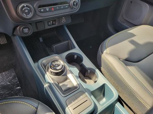 New 2025 Ford Maverick Lobo image 33