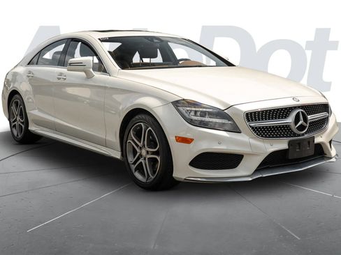 Used 2015 Mercedes-Benz CLS 400 4MATIC w/ Premium 1 Package image 4