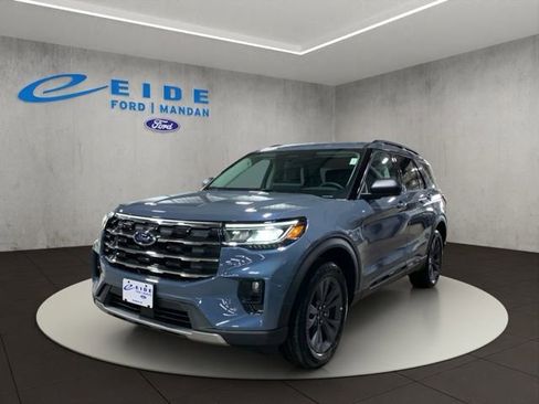 New 2026 Ford Explorer Active w/ Active Comfort Package AWD/4WD image 3