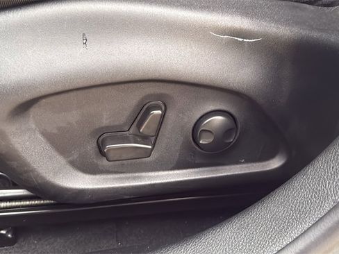 Used 2022 Jeep Compass Latitude image 13