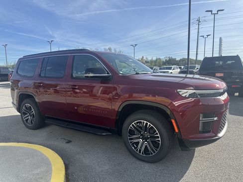 New 2026 Jeep Grand Wagoneer 4WD w/ Premium Group I image 6