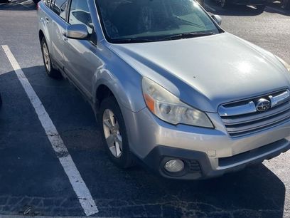 Used 2013 Subaru Outback 2.5i Premium w/ Popular Pkg 1A