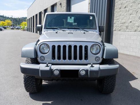 Used 2017 Jeep Wrangler Unlimited Sport w/ Quick Order Package 24S AWD/4WD image 2