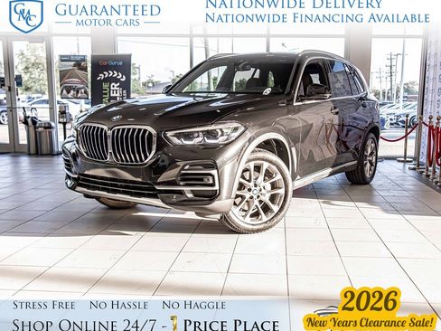 Used 2022 BMW X5 xDrive40i w/ Premium Package image 1