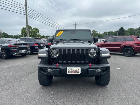 Used 2019 Jeep Wrangler Unlimited Rubicon AWD/4WD image 2
