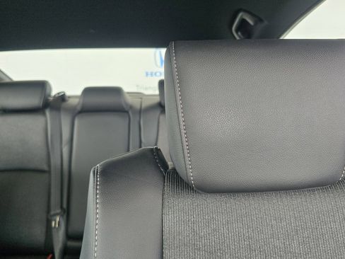 Used 2021 Honda Accord Sport image 9