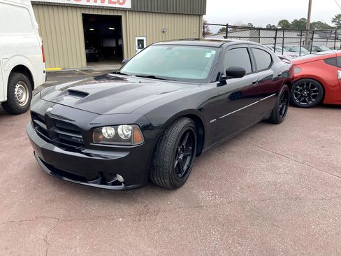 Used 2007 Dodge Charger SRT8 w/ SRT Option Group II image 2