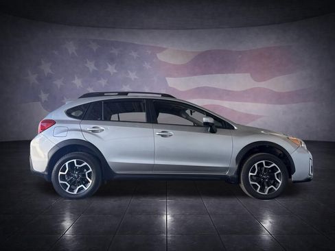 Used 2017 Subaru Crosstrek 2.0i Premium w/ Popular Package #2 AWD/4WD image 6