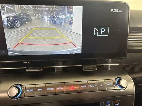 Used 2025 Hyundai Kona SEL AWD/4WD image 21