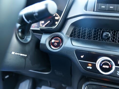 Used 2024 Honda CR-V Sport image 19