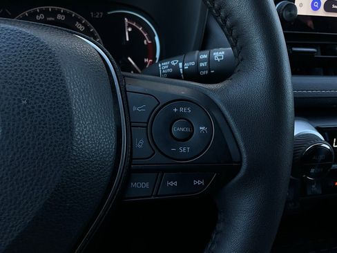 Used 2025 Toyota RAV4 XLE w/ Weather Package image 35