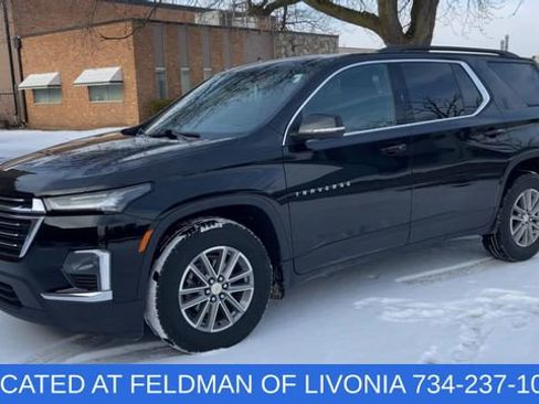 Used 2023 Chevrolet Traverse LT w/ LPO, Floor Liner Package image 4