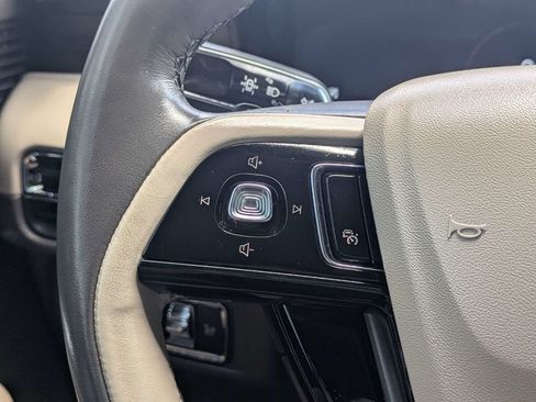 Used 2022 Lincoln Corsair Reserve w/ Elements Package FWD image 25